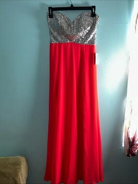 Silver Sequin Sweetheart Bust Red Strapless Gown